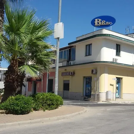 Bed & Breakfast A Due Passi *